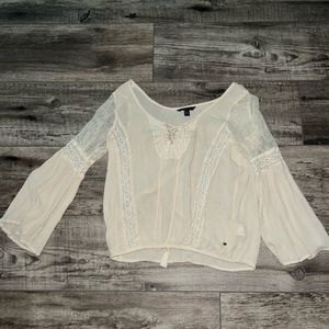 Cream American eagle shirt